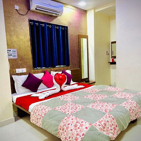 Hotel Sawai Executive Jadhavwadi Екстер'єр фото