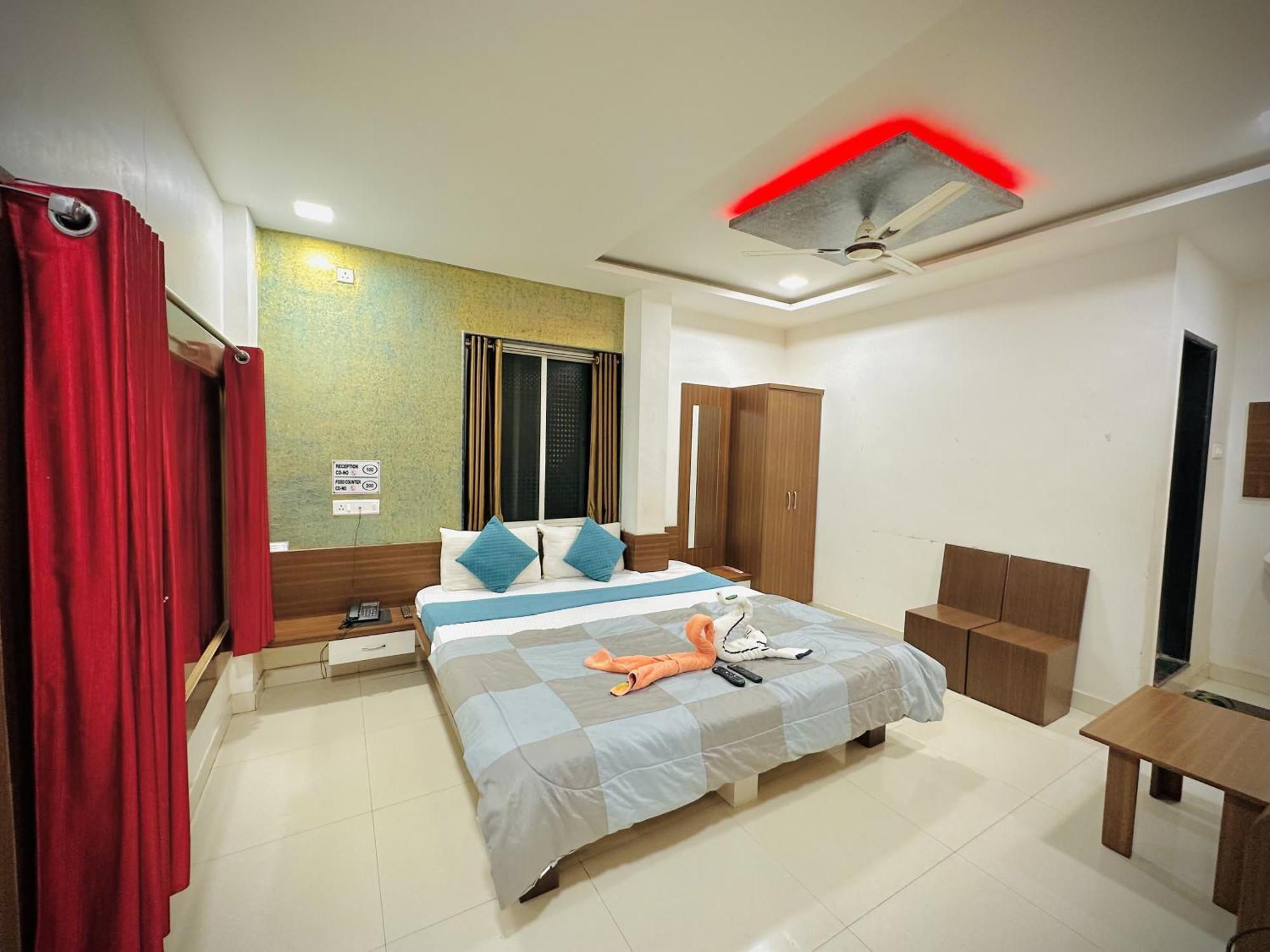 Hotel Sawai Executive Jadhavwadi Екстер'єр фото