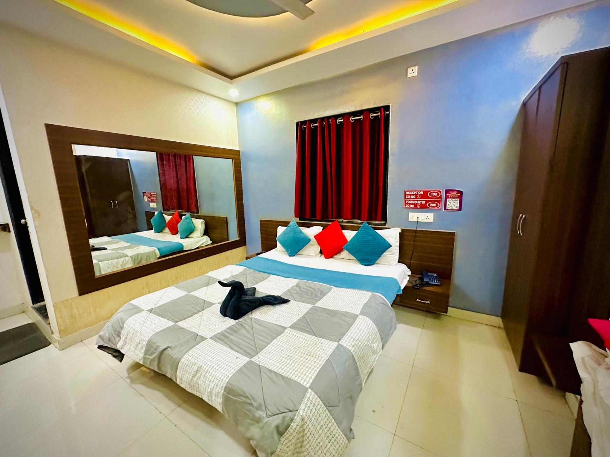 Hotel Sawai Executive Jadhavwadi Екстер'єр фото