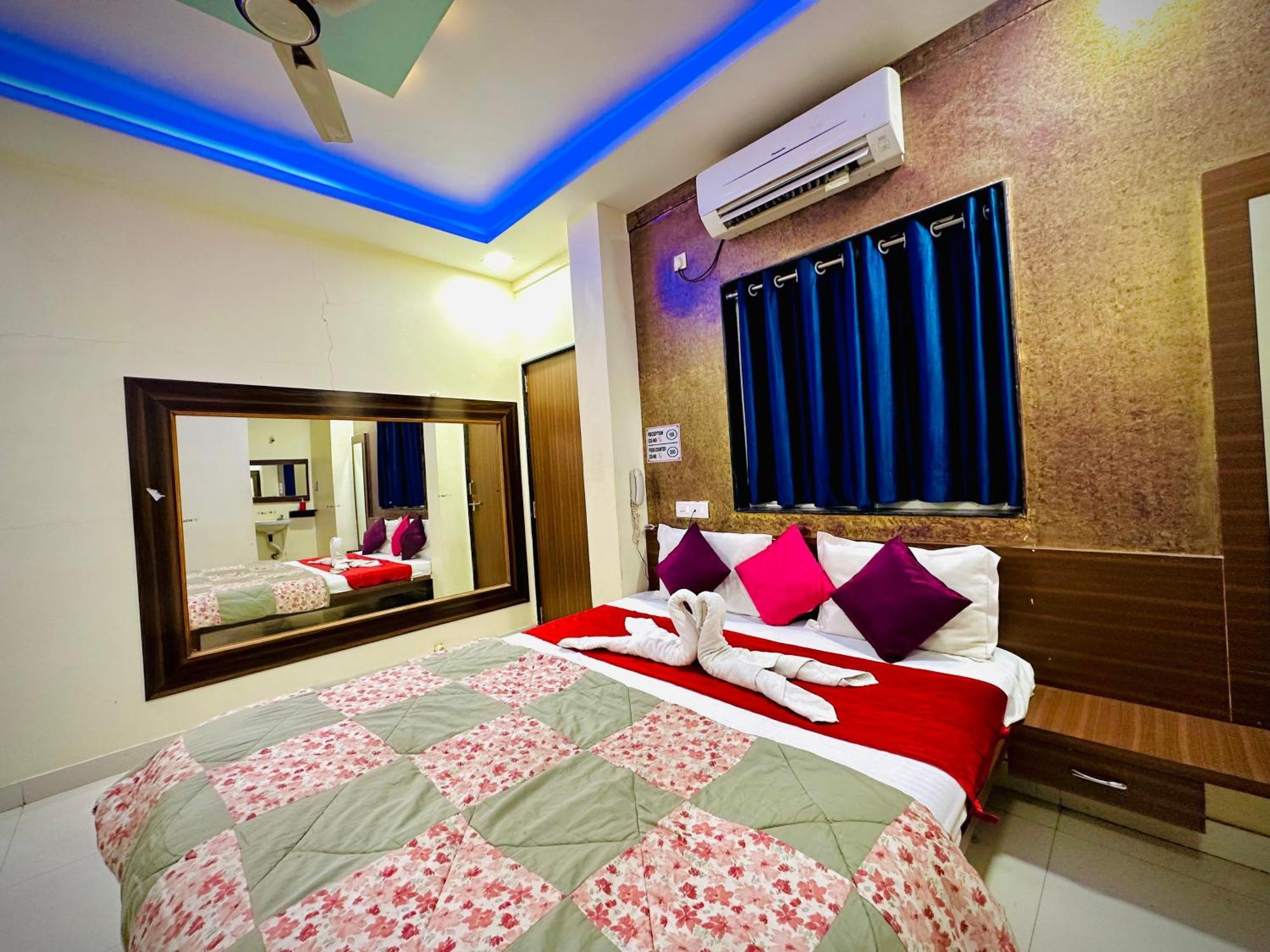 Hotel Sawai Executive Jadhavwadi Екстер'єр фото