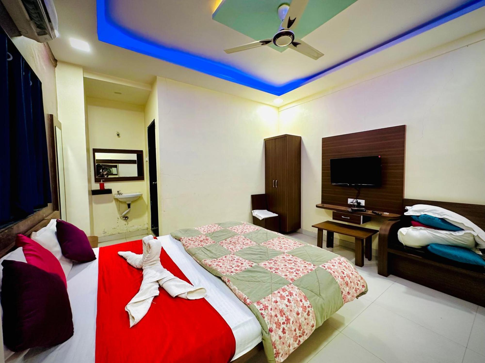 Hotel Sawai Executive Jadhavwadi Екстер'єр фото