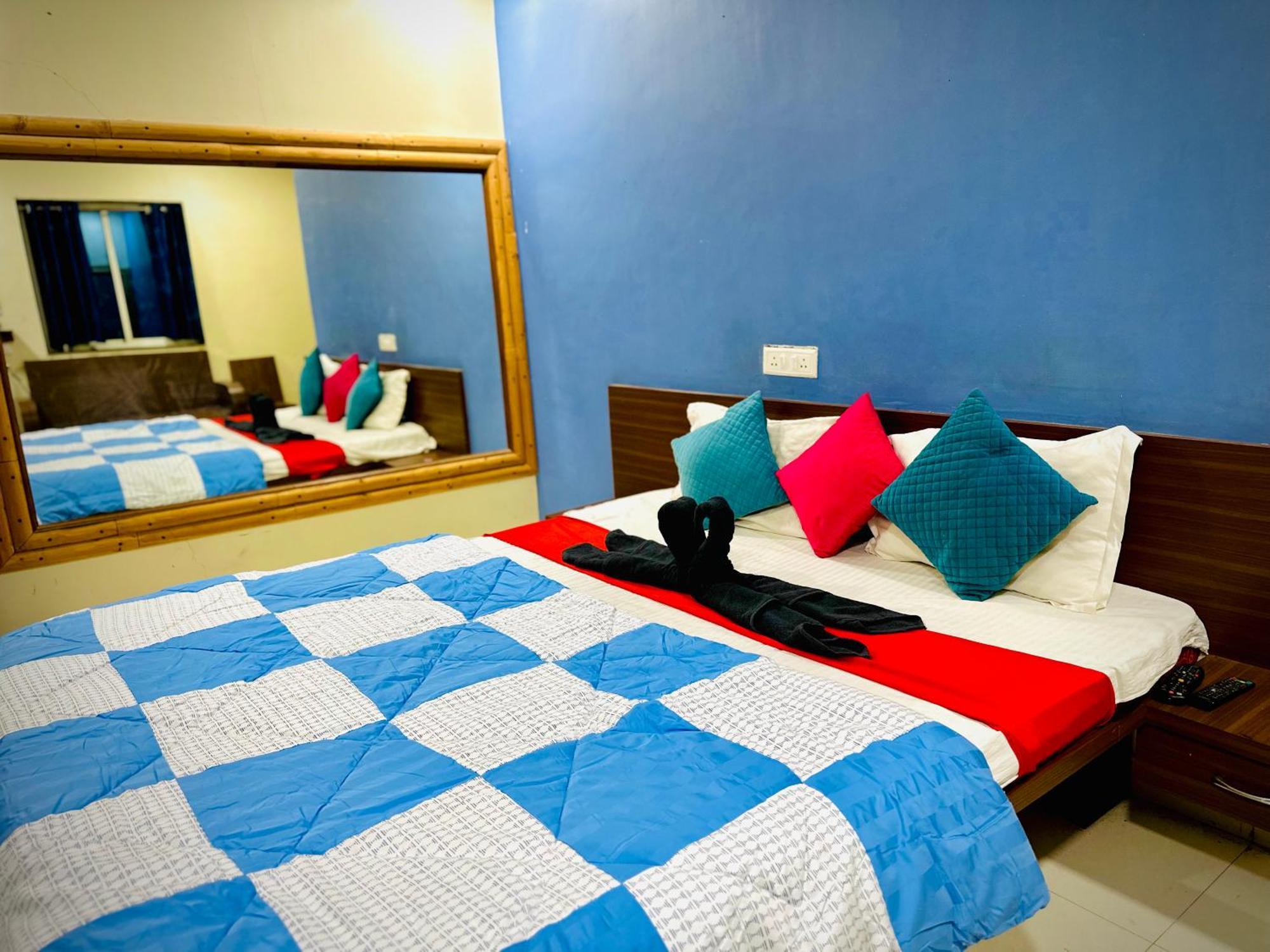 Hotel Sawai Executive Jadhavwadi Екстер'єр фото