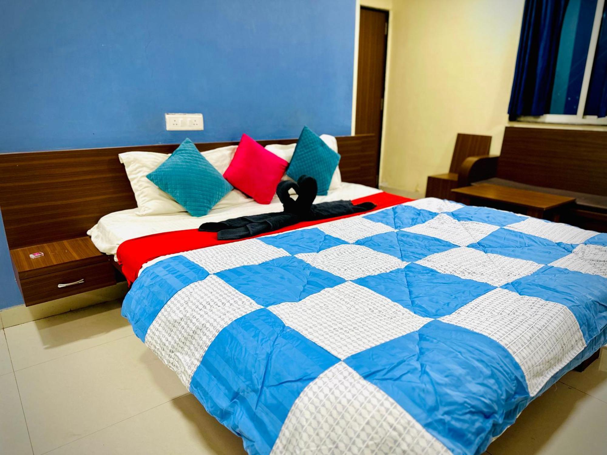 Hotel Sawai Executive Jadhavwadi Екстер'єр фото